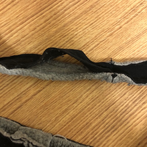 Old navy Sherpa lined purse - Picture 6 of 6